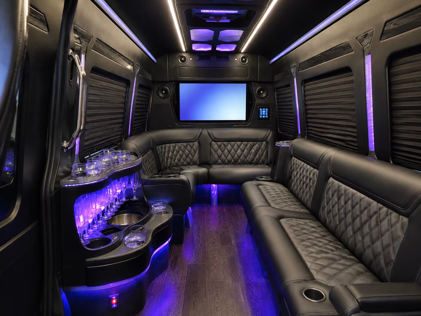bus rental services for federal agencies and county offices near salinas