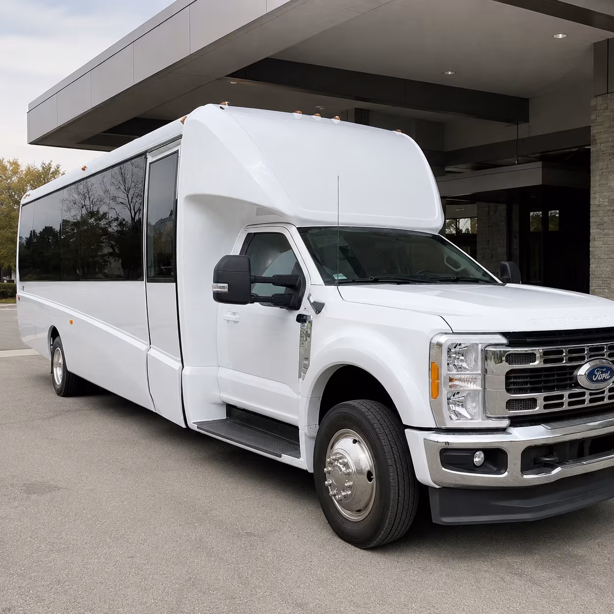 hotel to venue shuttle buses for salinas corporate groups and out of town guests