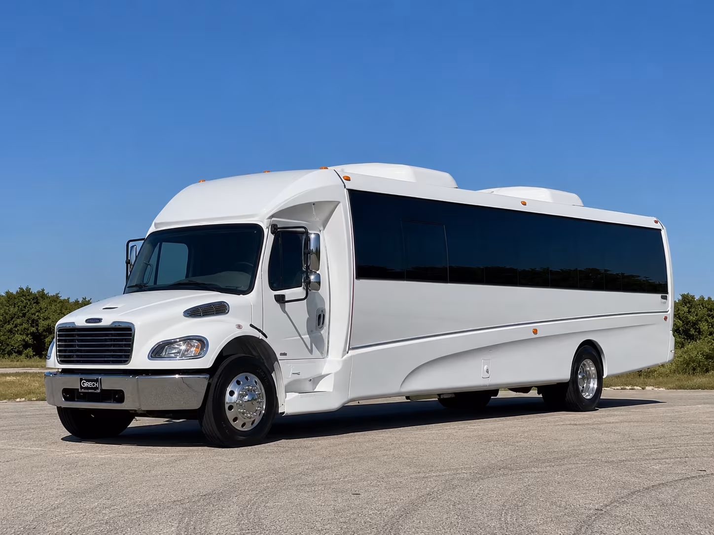 party buses for carmel valley wine trail tours near salinas