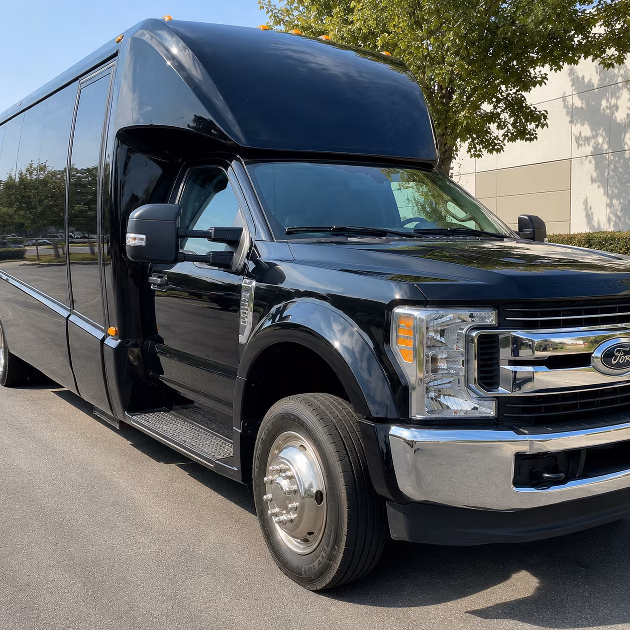 prom bus rentals for north county salinas schools and gonzales king city groups