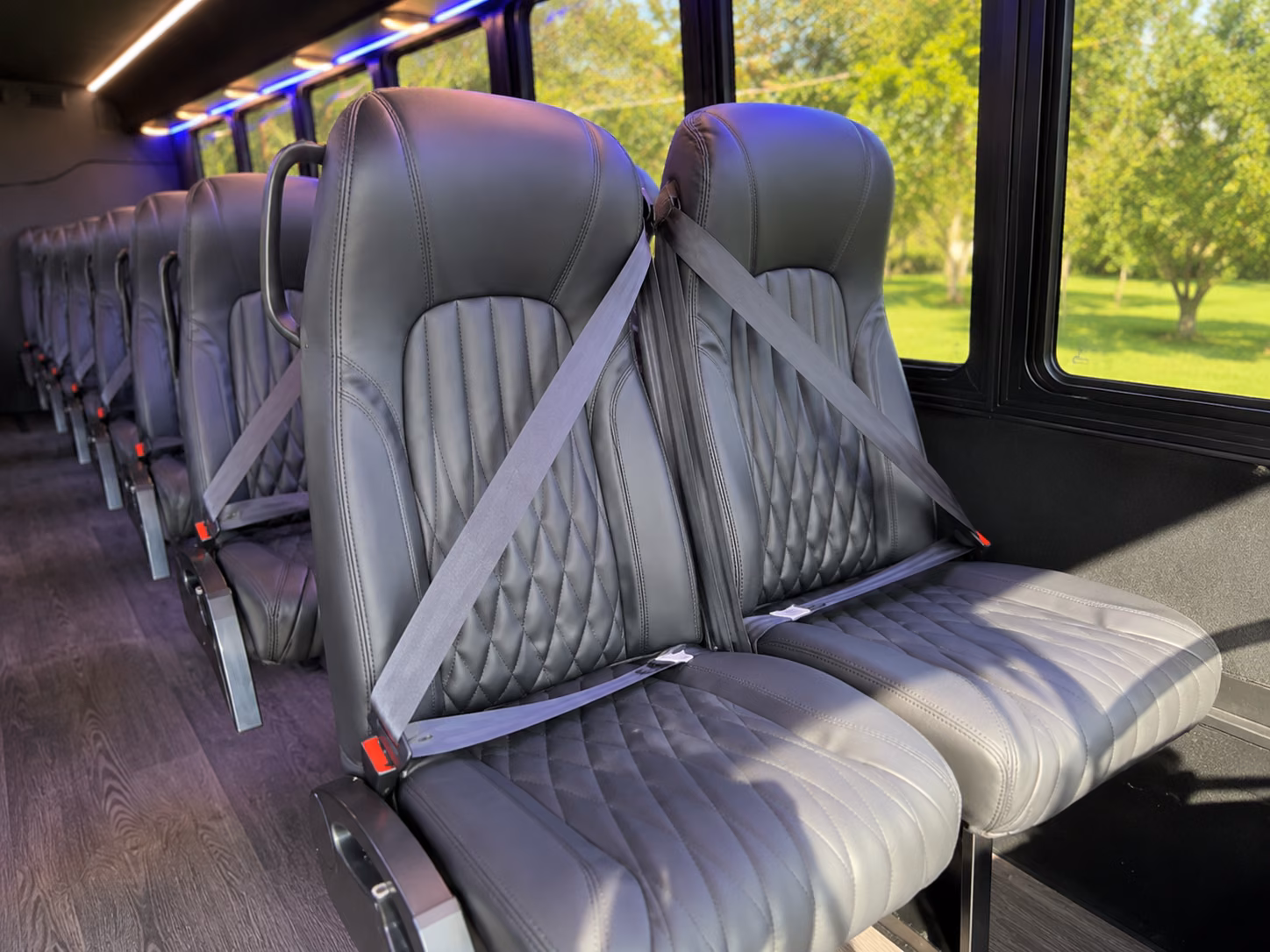 salinas 20 passenger minibus interior